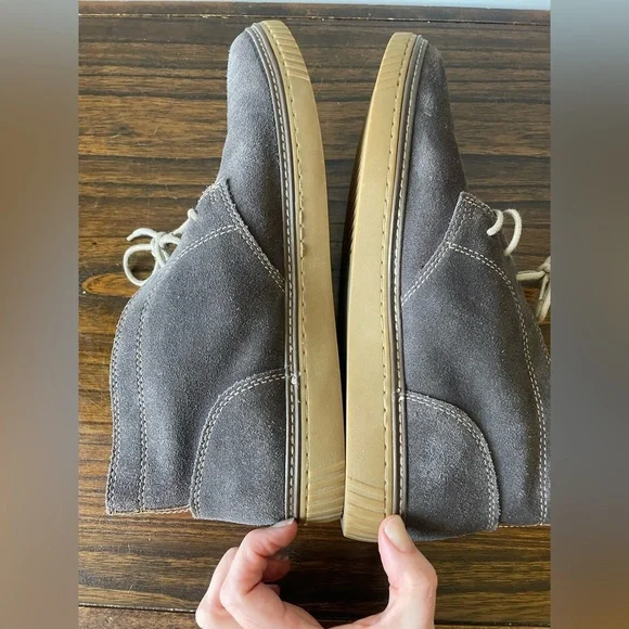 Johnston & Murphy, 11.5, mens gray suede lace up chukka boot like new condition - Picture 8 of 11